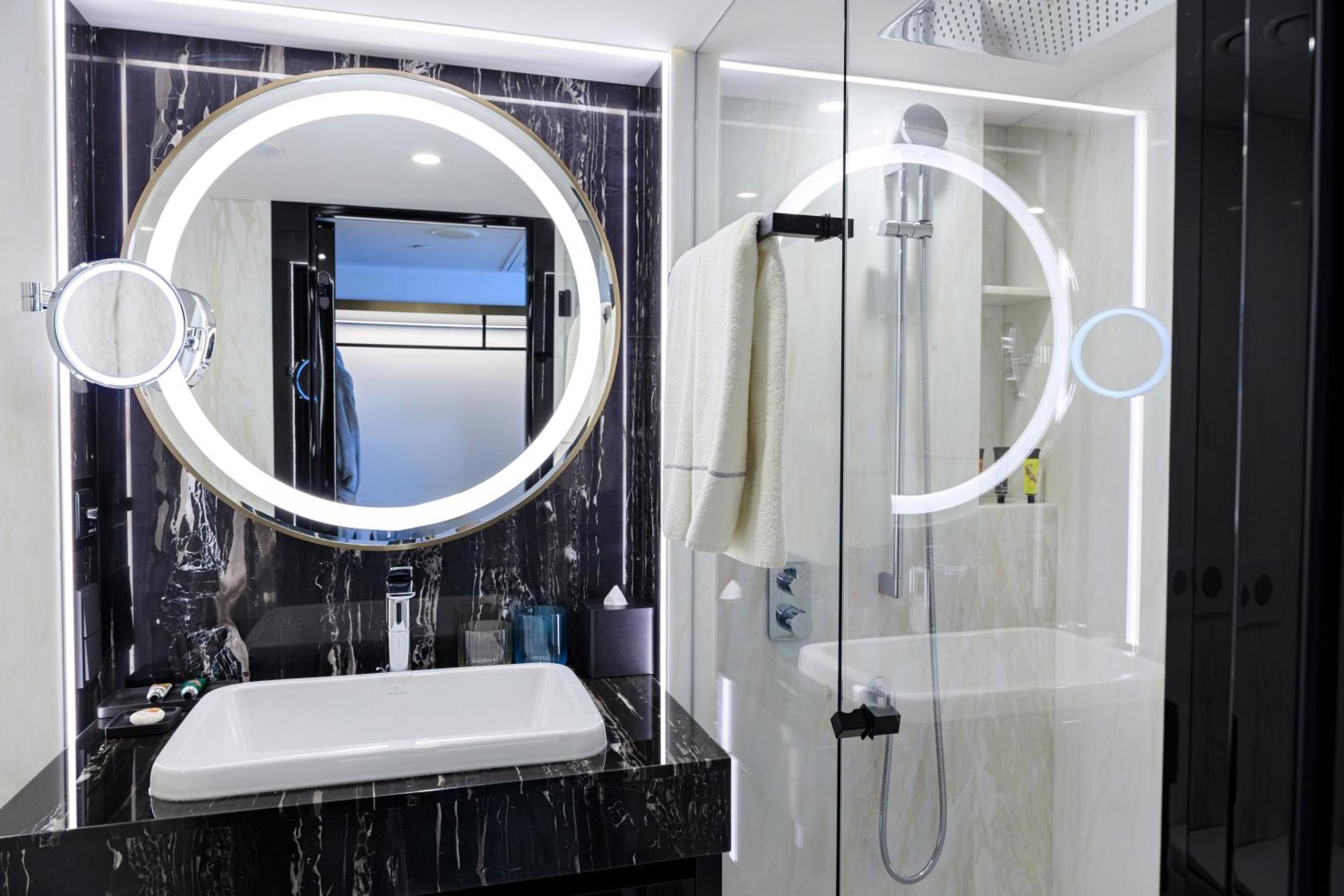Hotel Seven Visions And Places, The Dvin 5*