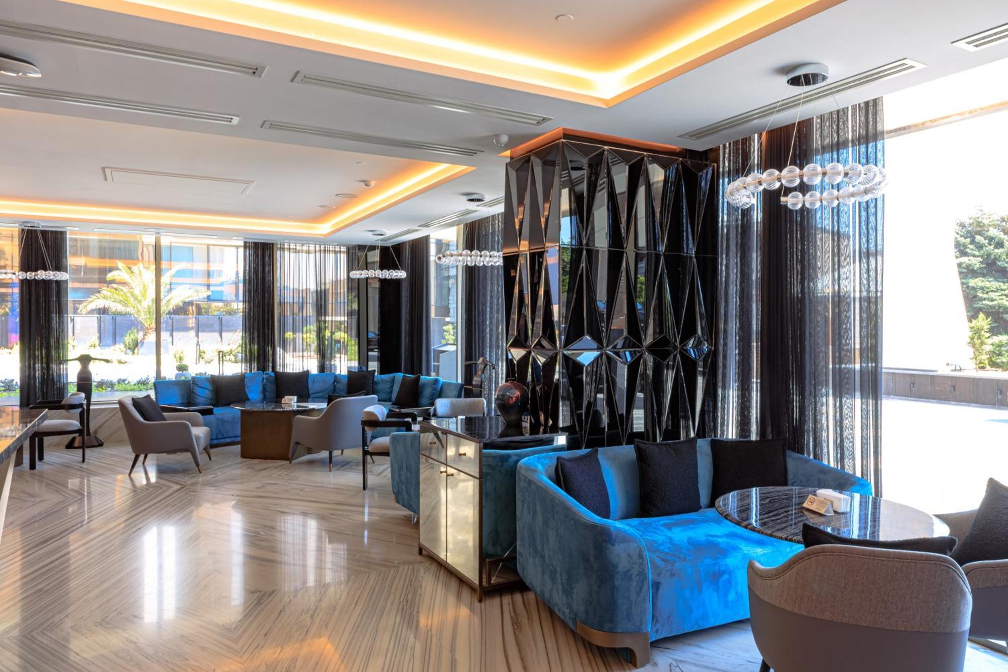 Hotel Seven Visions And Places, The Dvin