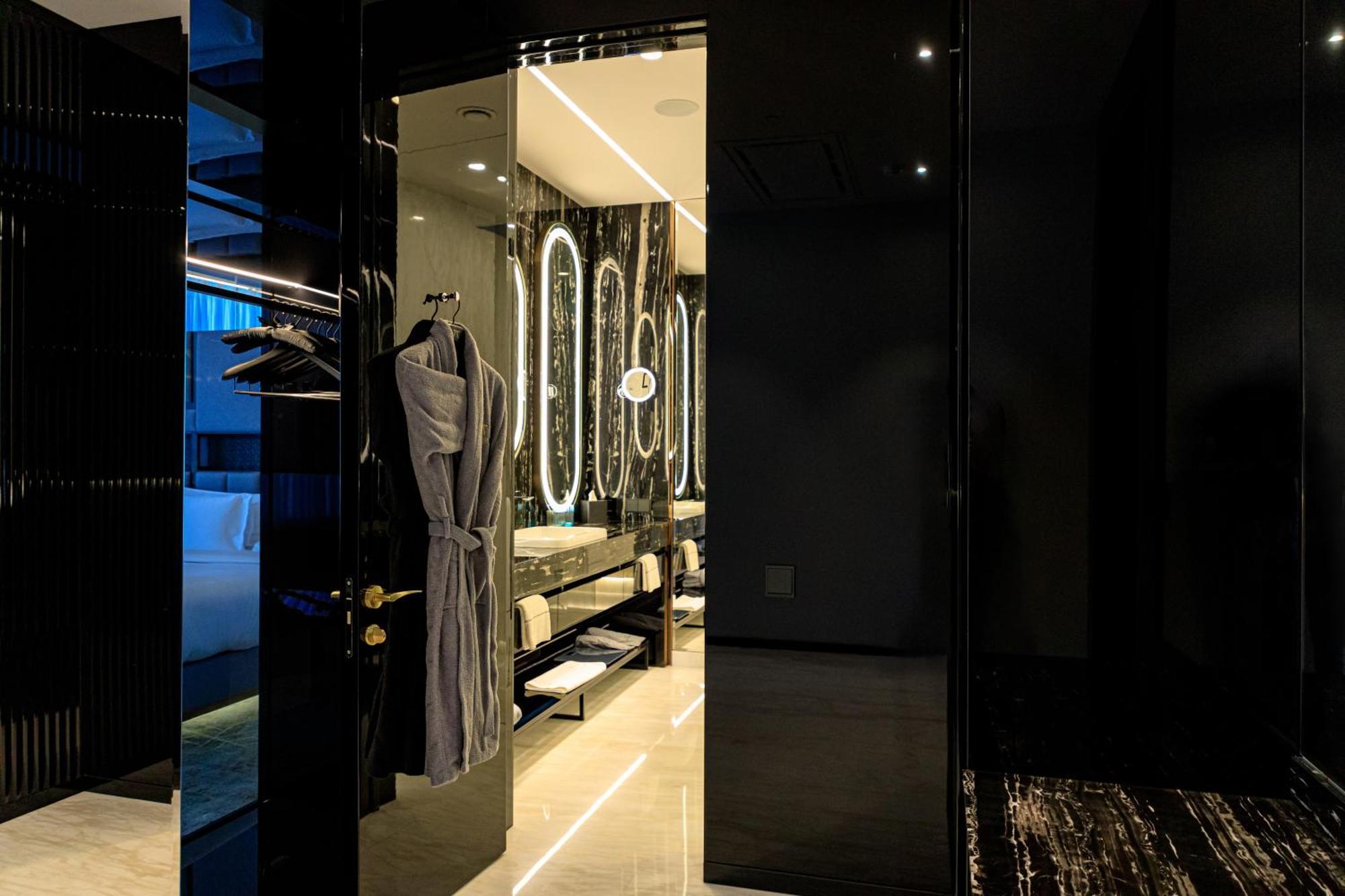 Seven Visions And Places, The Dvin 5* Yerevan