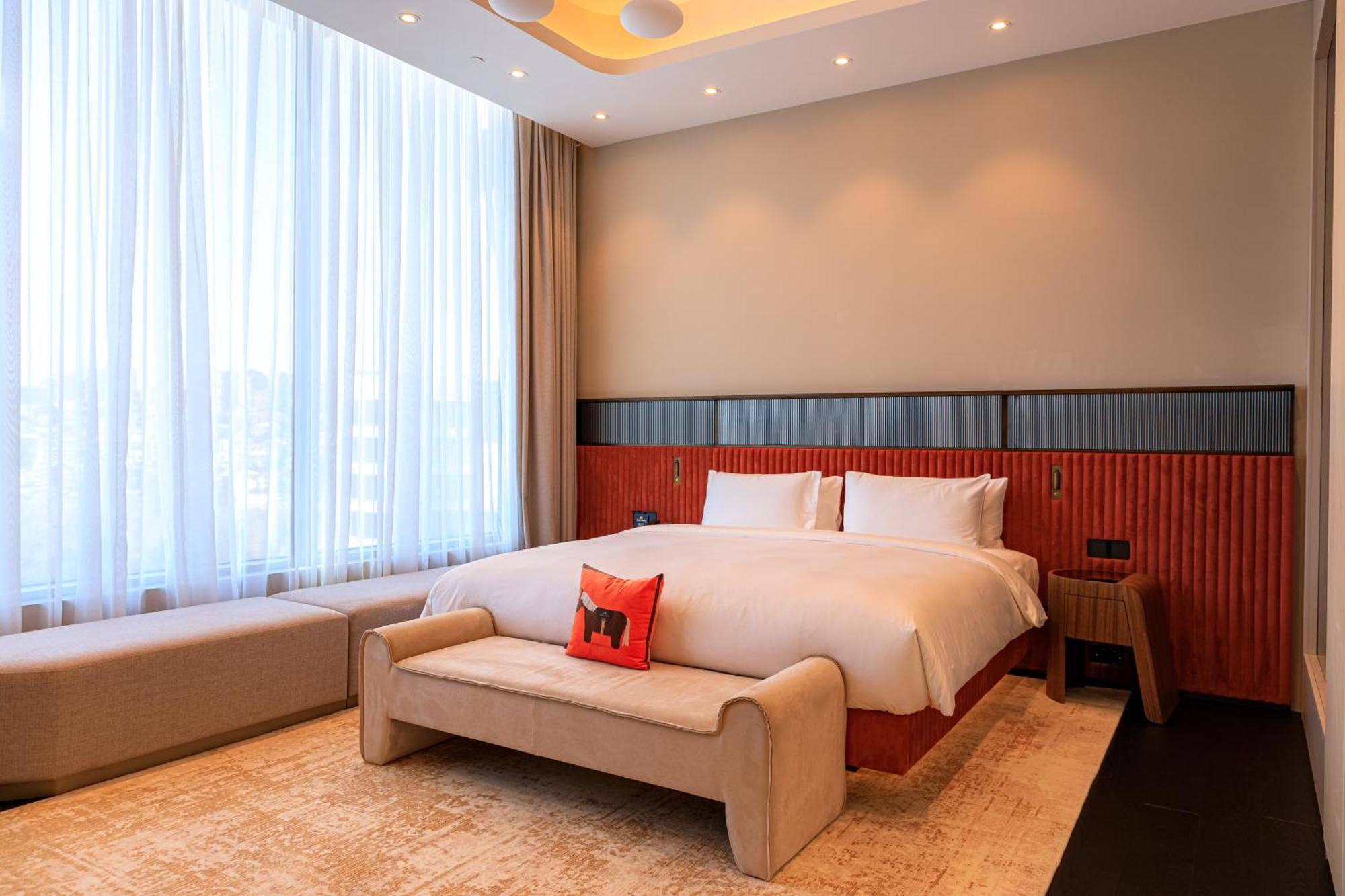 Hotel Seven Visions And Places, The Dvin 5*